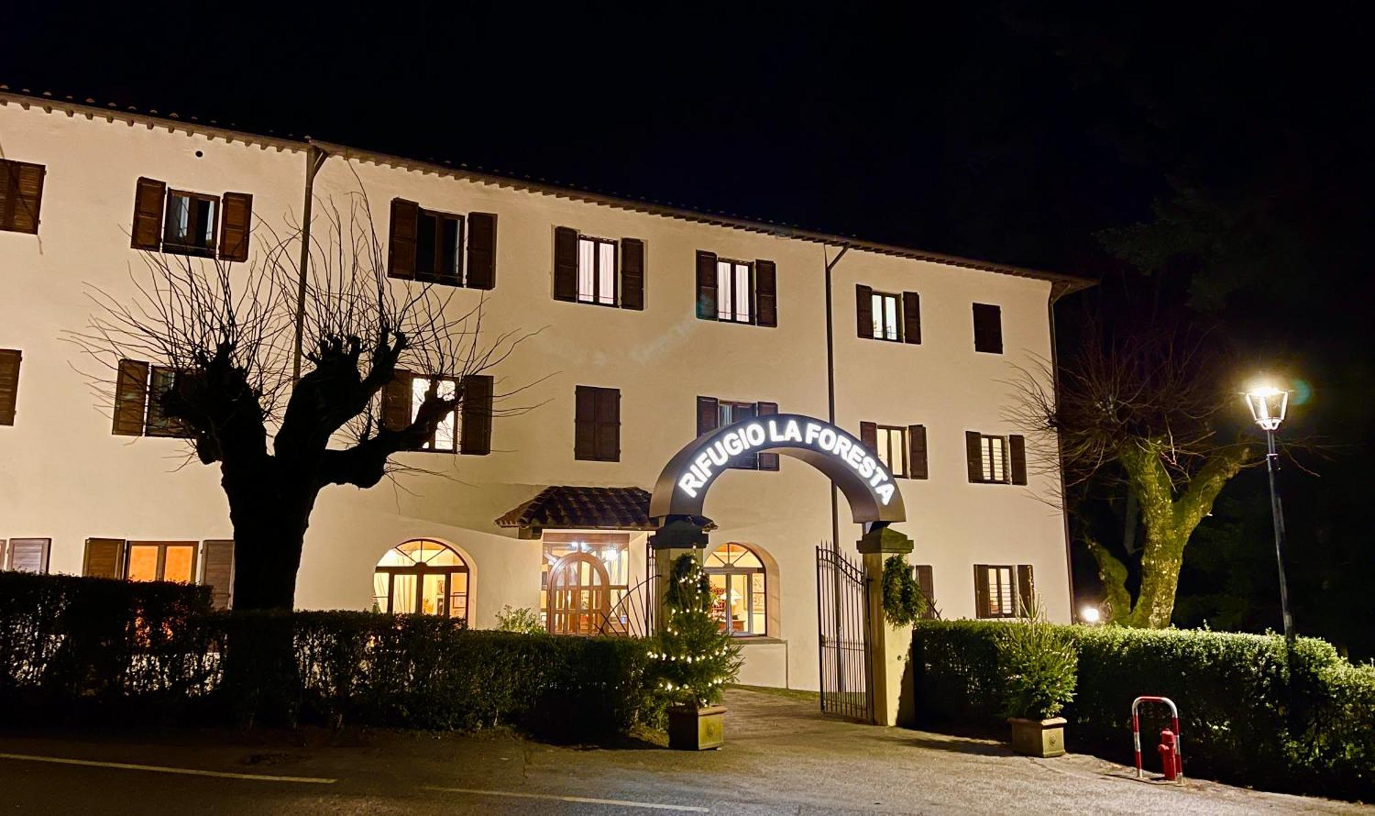 Hotel Rifugio La Foresta Валомброза Екстериор снимка
