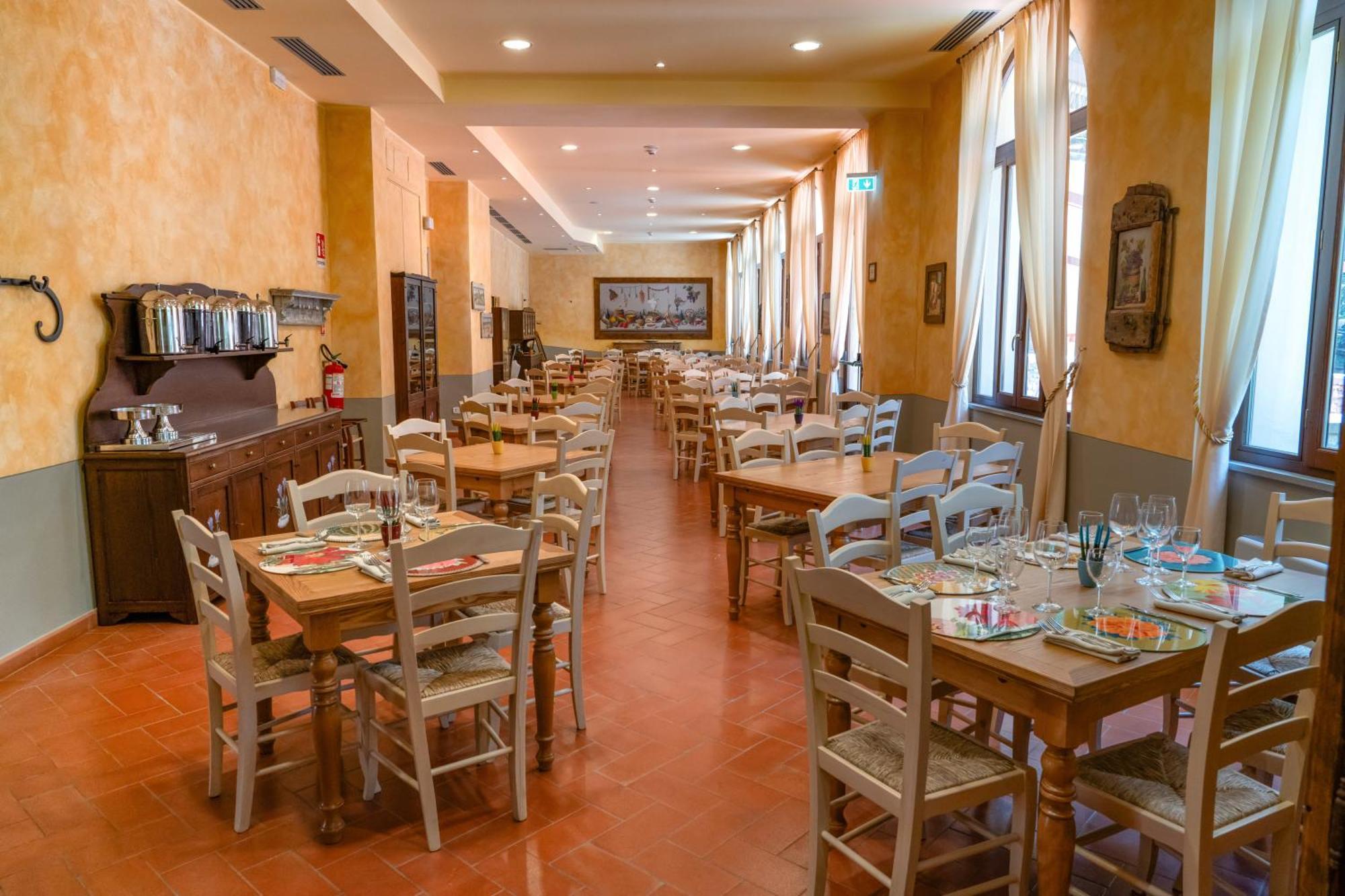 Hotel Rifugio La Foresta Валомброза Екстериор снимка