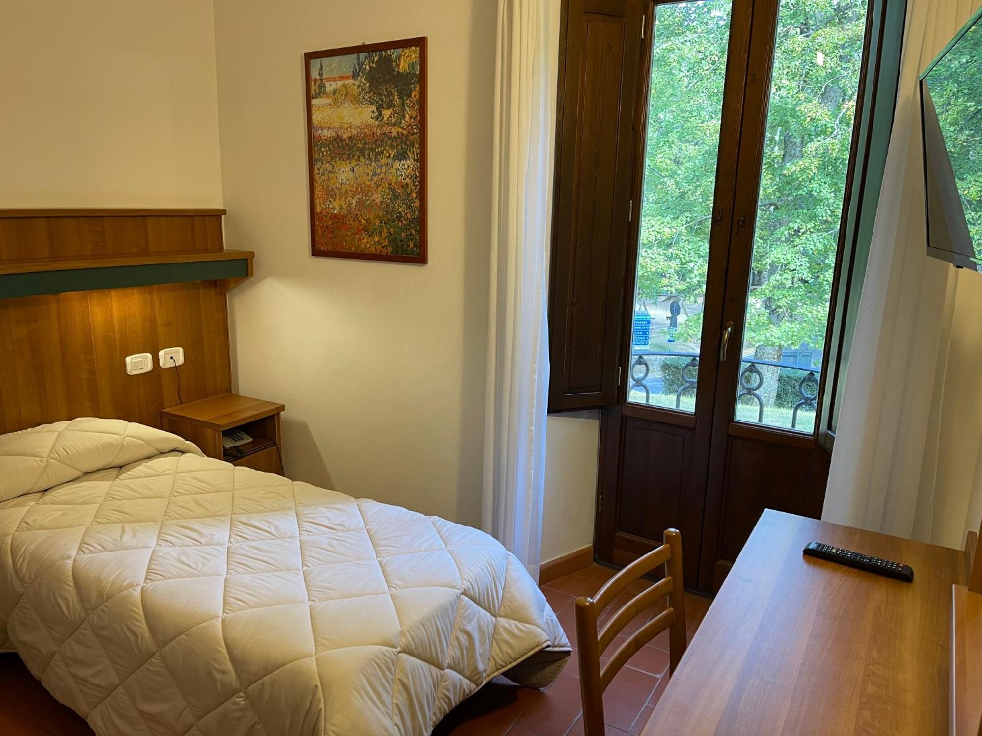 Hotel Rifugio La Foresta Валомброза Екстериор снимка